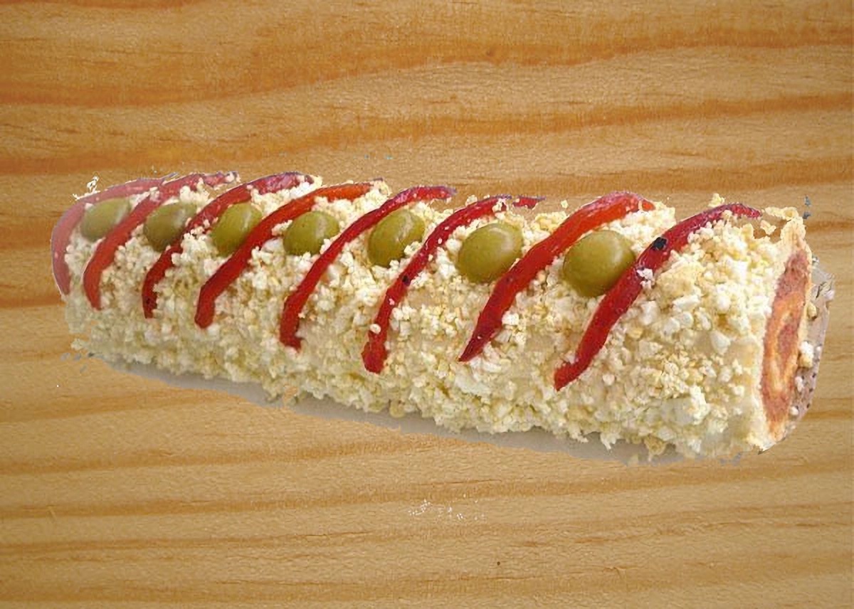 Brazo gitano relleno de atún